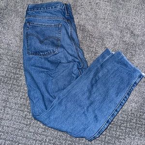 Levi’s Wedgie Jeans (raw hem)